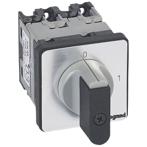 Legrand Görgős kapcsoló 4P 16A PR12 0-1 - 27403