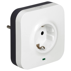   Legrand 2P+F csatlakozóaljzat + 2xRJ45 (IN/OUT) aljzat túlfeszültség-levezetővel - 694670