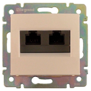   Legrand 774143 2xRJ45 UTP Cat6 aljzat,csavaros elefántcsont - Valena