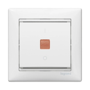   Legrand Valena egypólusú kapcsoló jelzőfénnyel, fehér - 774410