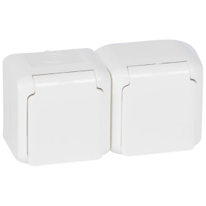   Legrand Forix IP44 fk 2x2P+F földelt csatlakozóaljzat, 16A, csapófedéllel, biztonsági zsaluval, fehér - 782374