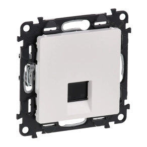   Legrand Valena Life 1xRJ45 Cat. 6 UTP csatlakozóaljzat fehér - 753142