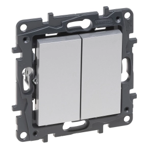   Legrand Niloé Step csillárkapcsoló, 10AX, alumínium - 863305