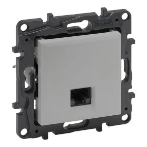   Legrand Niloé Step RJ45 Cat.5E UTP aljzat alumínium - 863359