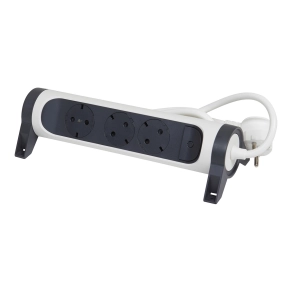   Legrand Premium elosztósor 3x2P+F forgatható, 1, 5 m vezetékkel, fehér - 694527