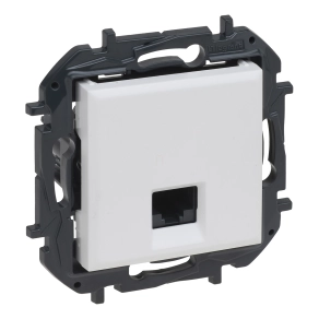 Legrand Niloé Step RJ45 Cat.5E FTP aljzat, fehér - 863157B