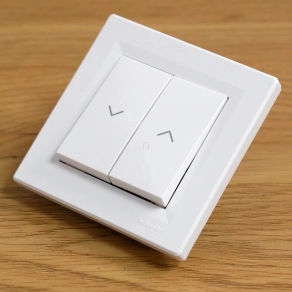   Schneider Electric Asfora - EPH1300321 - Redőnynyomó, csavaros bekötés, fehér