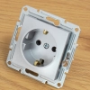 Schneider Electric Asfora - EPH2900161 - 2P+F csatlakozóaljzat, csavaros, alumínium