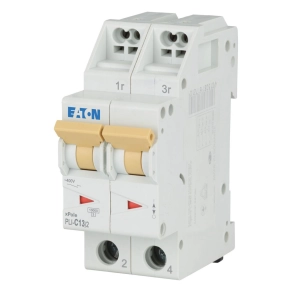   Eaton kismegszakító, 10kA, dugaszolókA,pcsokkA,l, pli-c13/2-101299