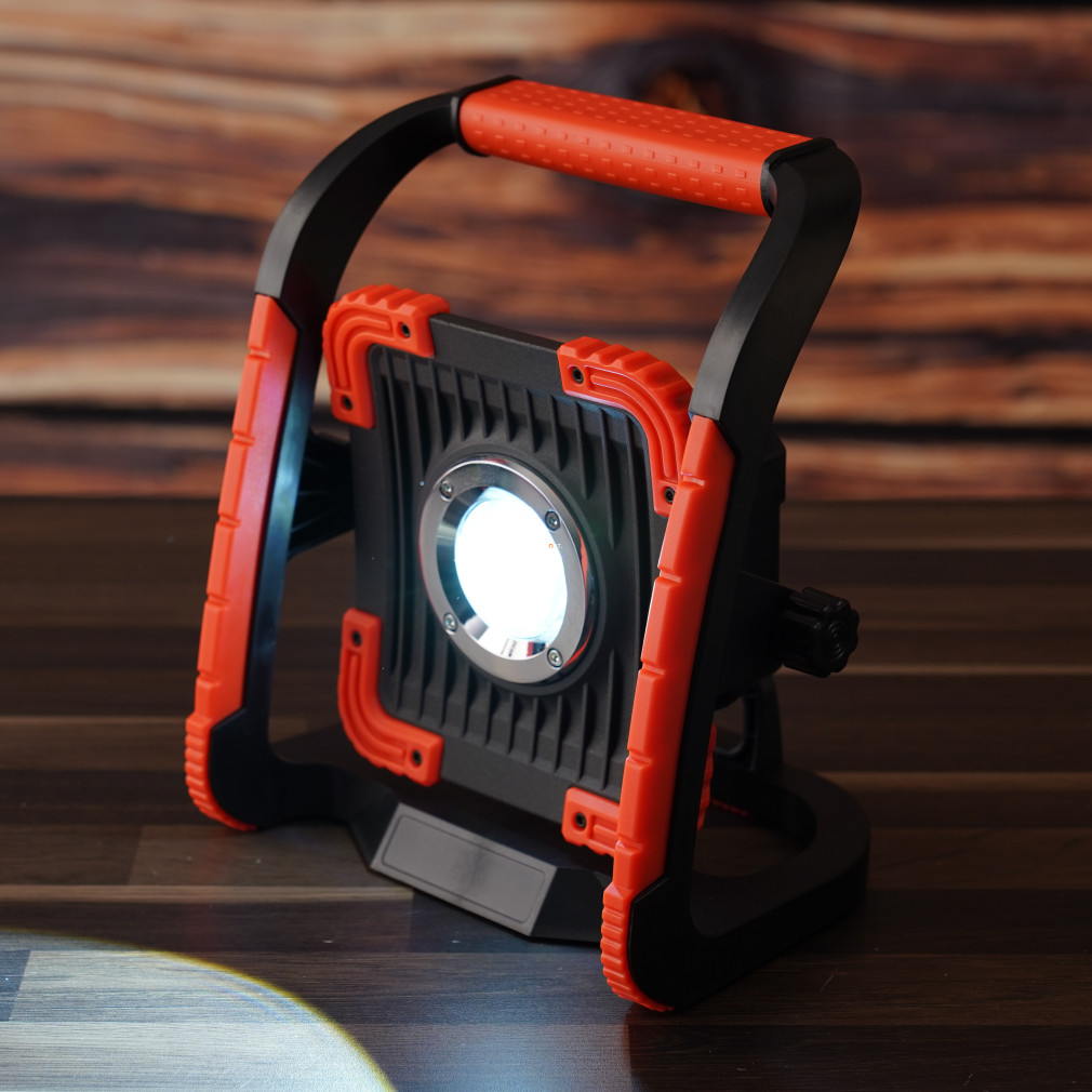 LED munkalámpa 30W 3000lm 7000K - Power Flood GAO 2620011810