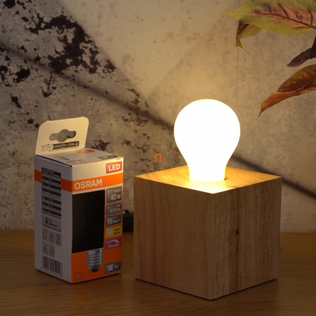 Osram E27 LED SStar 4,8W 470lm 2700K melegfehér, szabályozható 320° opál - 40W izzó helyett
