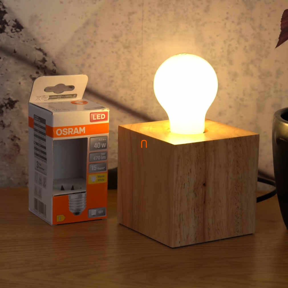 Osram E27 LED Star 4W 470lm 2700K melegfehér 300° opál - 40W izzó helyett