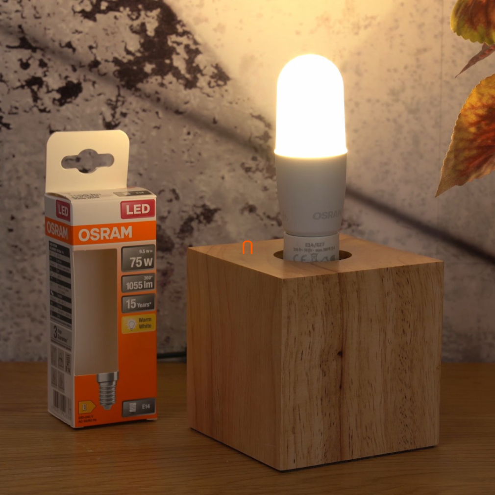 Osram E14 LED Star 9W 1050lm 2700K melegfehér 200° - 75W izzó helyett