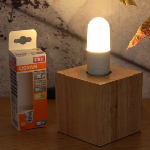   Osram E27 LED Star 9W 1050lm 2700K melegfehér 200° - 75W izzó helyett