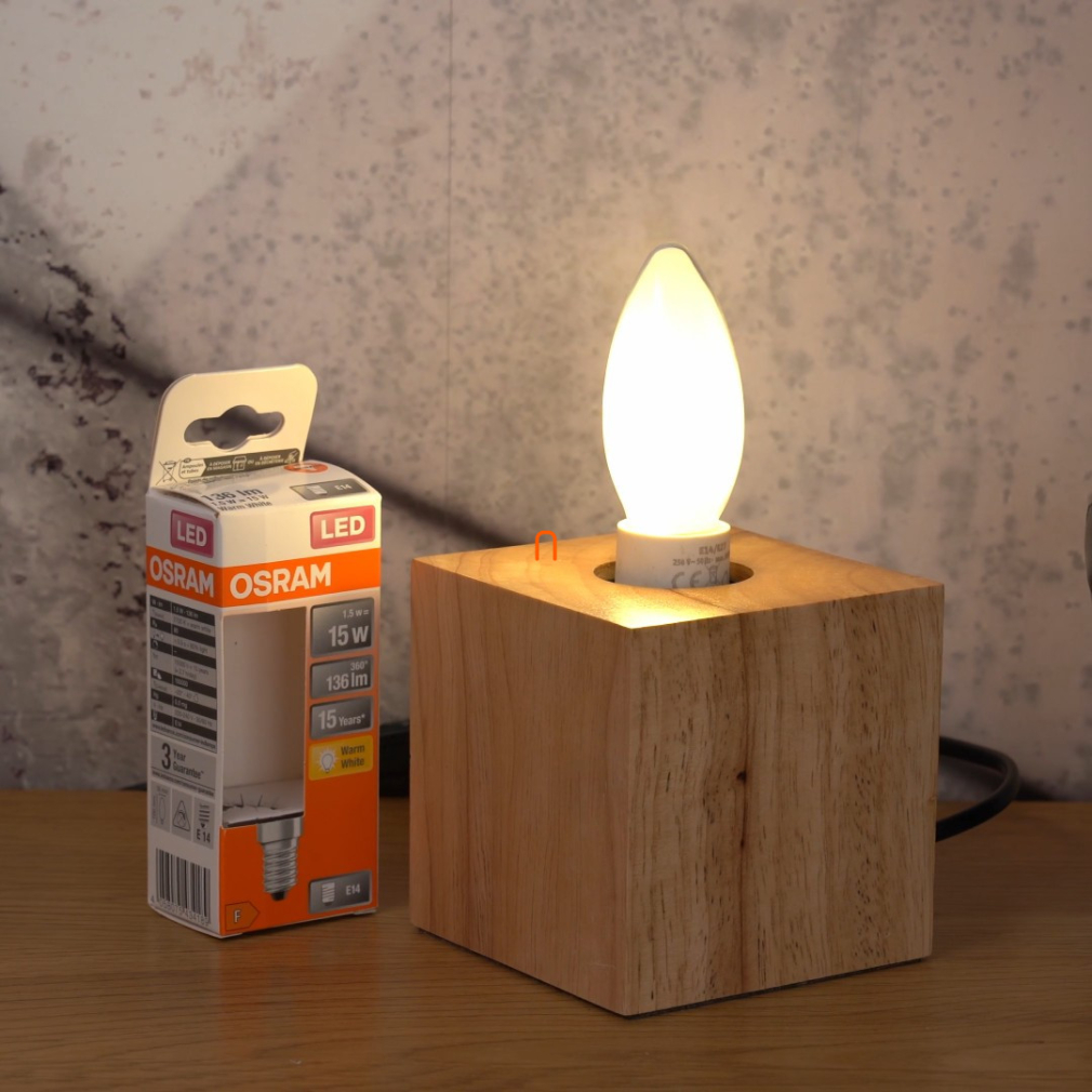 Osram E14 LED Star gyertya 1,5W 136lm 2700K melegfehér 300° opál - 15W izzó helyett