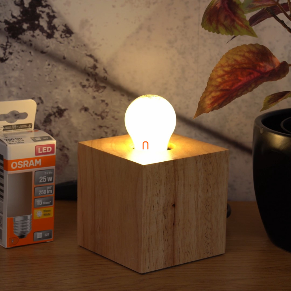 Osram E27 LED Star kisgömb 2,5W 250lm 2700K melegfehér 300° opál - 25W izzó helyett