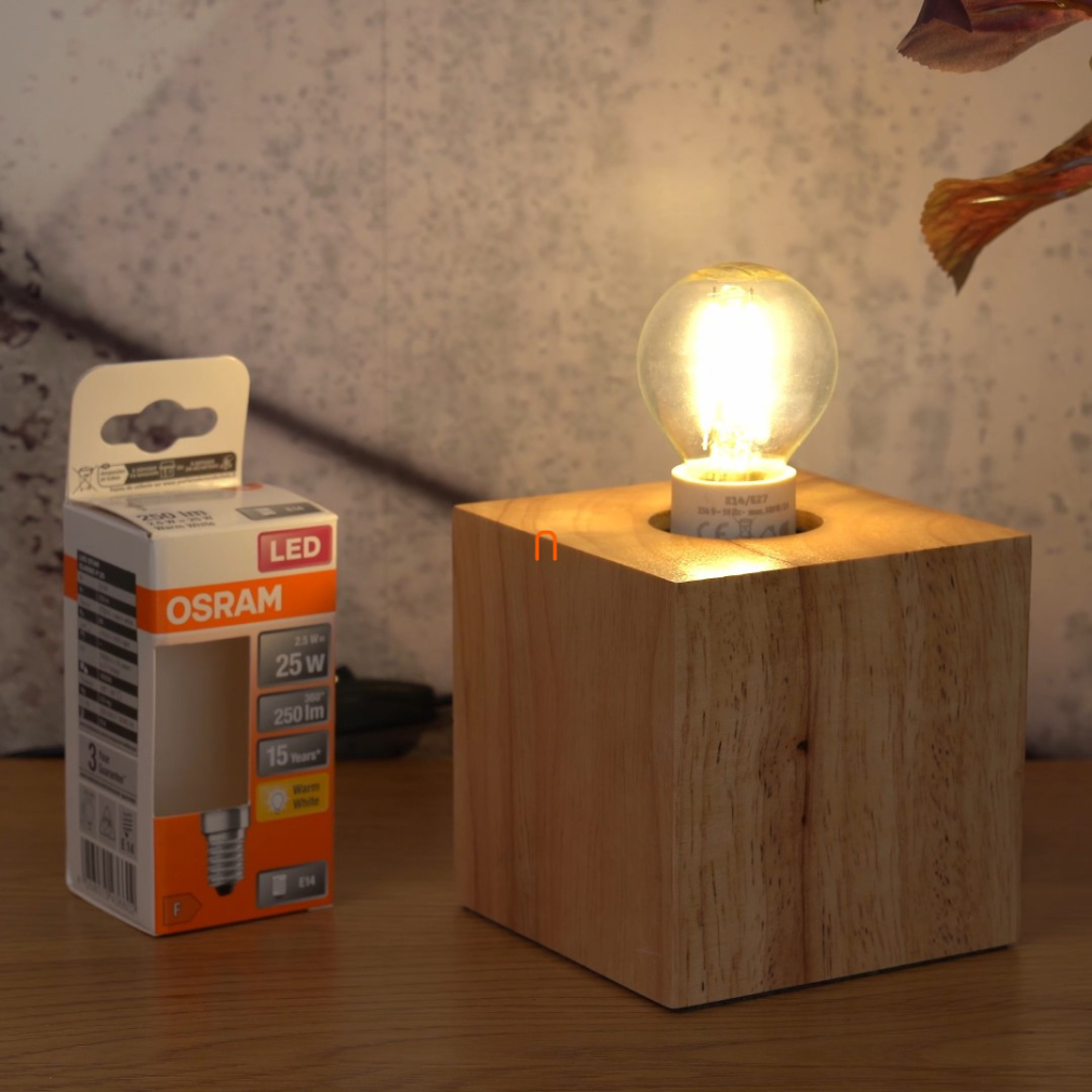 Osram E14 LED Star kisgömb 2,5W 250lm 2700K melegfehér 300° - 25W izzó helyett