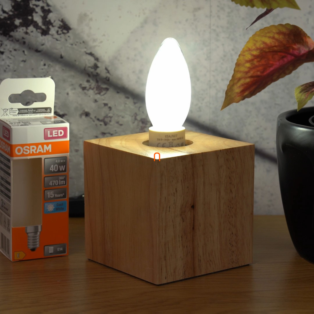 Osram E14 LED Star gyertya 4W 470lm 4000K hidegfehér 300° opál - 40W izzó helyett