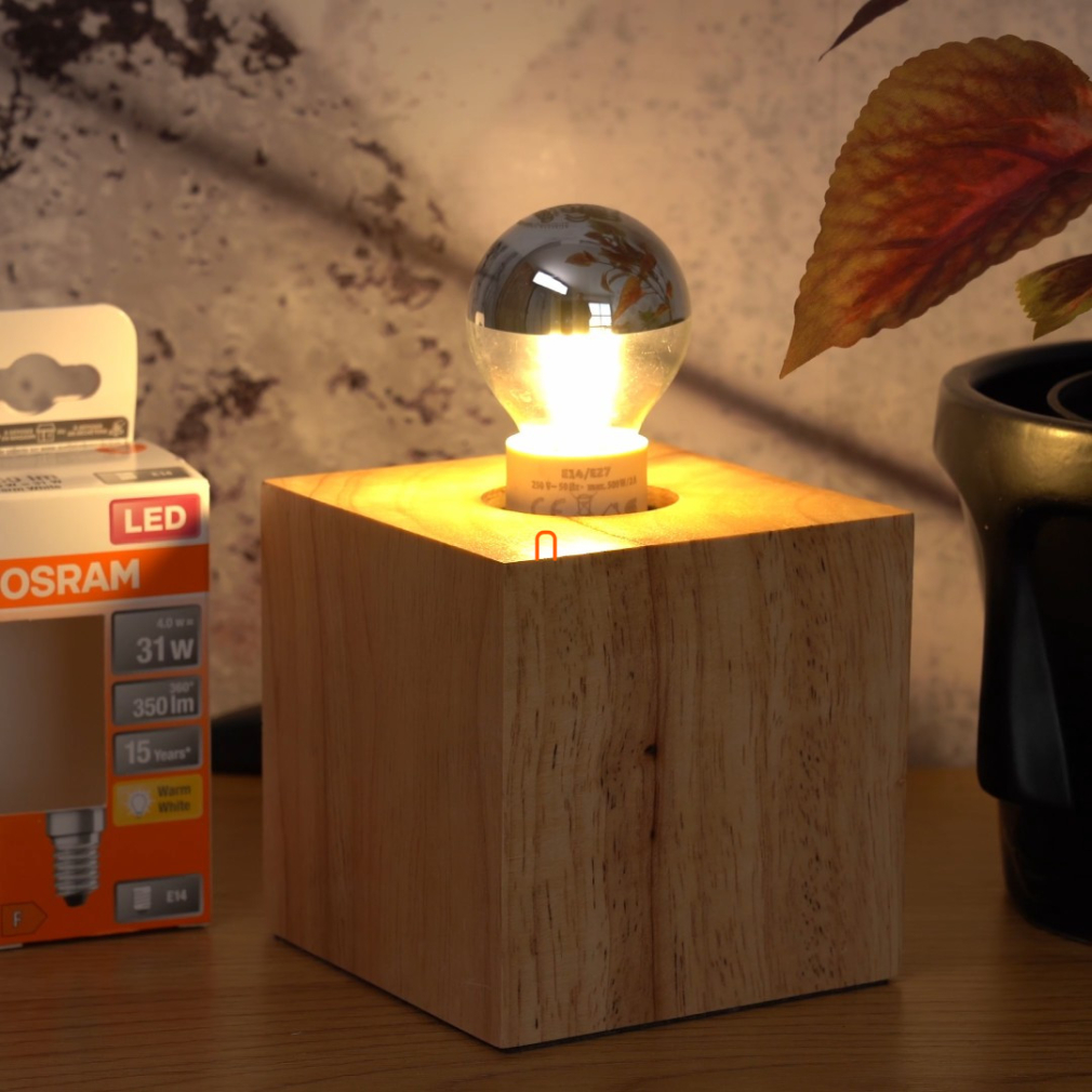 Osram E14 LED Star kisgömb 4W 350lm 2700K melegfehér 300° - 31W izzó helyett