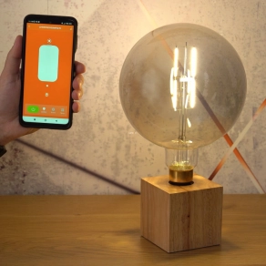   Ledvance Smart+ WIFI Globe200 filament LED E27, 6W, 500lm, 2500K, Smoke