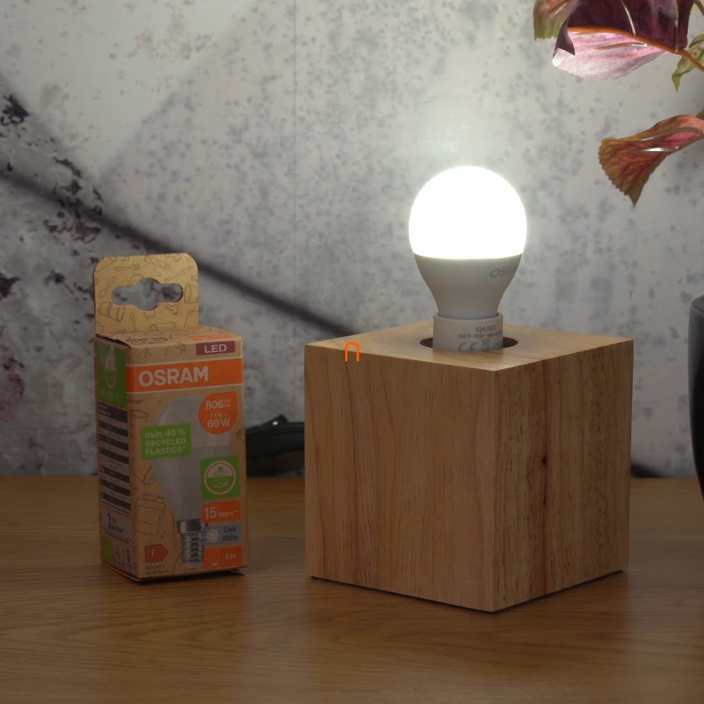 Osram újrahasznosított E14 LED, 7,5 W, 806 lm, hidegfehér fényű (Classic-P)