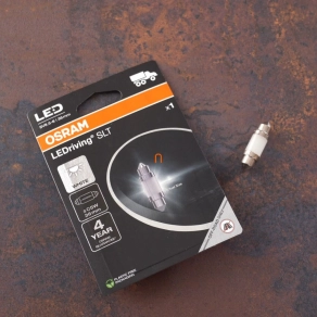   Osram LEDriving SLT teherautó C5W LED, 24V, 5800 K hideg fehér fény, SV8.5-8 foglalattal, ≙ C5W, beltéri és jelzőfényhez, 6436DWP-1BL, 1 darab/csomag