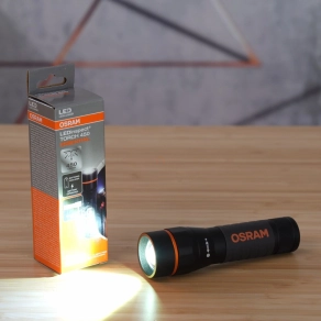   Osram LEDinspect Torch 450 Essential, 450 lumenes kompakt és állítható fókuszú LED zseblámpa, IP44 védelemmel, 3 db AAA elemmel, LEDIL429ESN