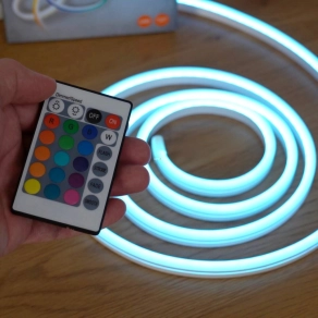  Ledvance változtatható színű LED szalag távirányítóval, 2 méteres (Neon RGB)