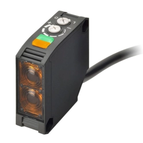 OMRON E3JK-RP12 2M OMI fotokapcsoló