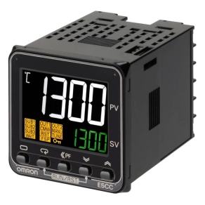 OMRON E5CC-QX3D5M-003 OMI hőmérséklet szabályzó 48x48mm