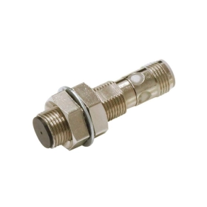 OMRON E2E-X6B1T12-M1 OMS közelítéskapcsoló
