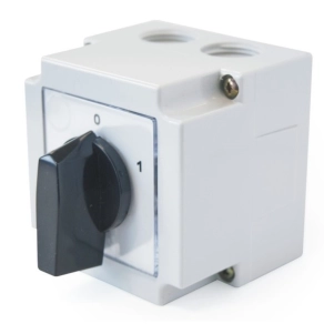Tokozott ipari Be-Ki kapcsoló 3P 63A Apator 4G63-10-PK