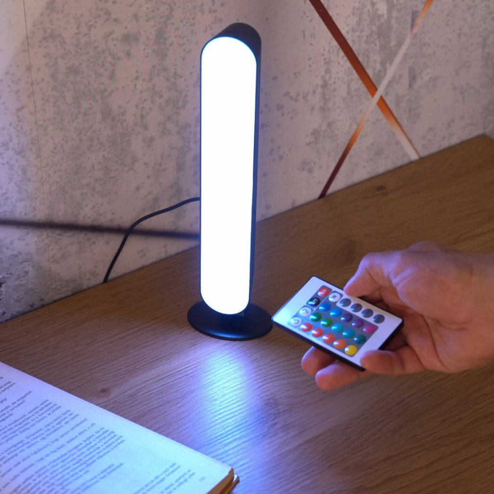 Változtatható színű asztali LED lámpa távirányítóval, tölthető - Parker-RGB Rábalux 76016, akkumulátoros, USB, 3 W