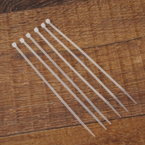 Stilo kábelkötegelő 150x2,5 fehér - STI689