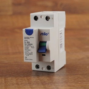Stilo Fi relé 2P 40A 100mA A típusú - STI789