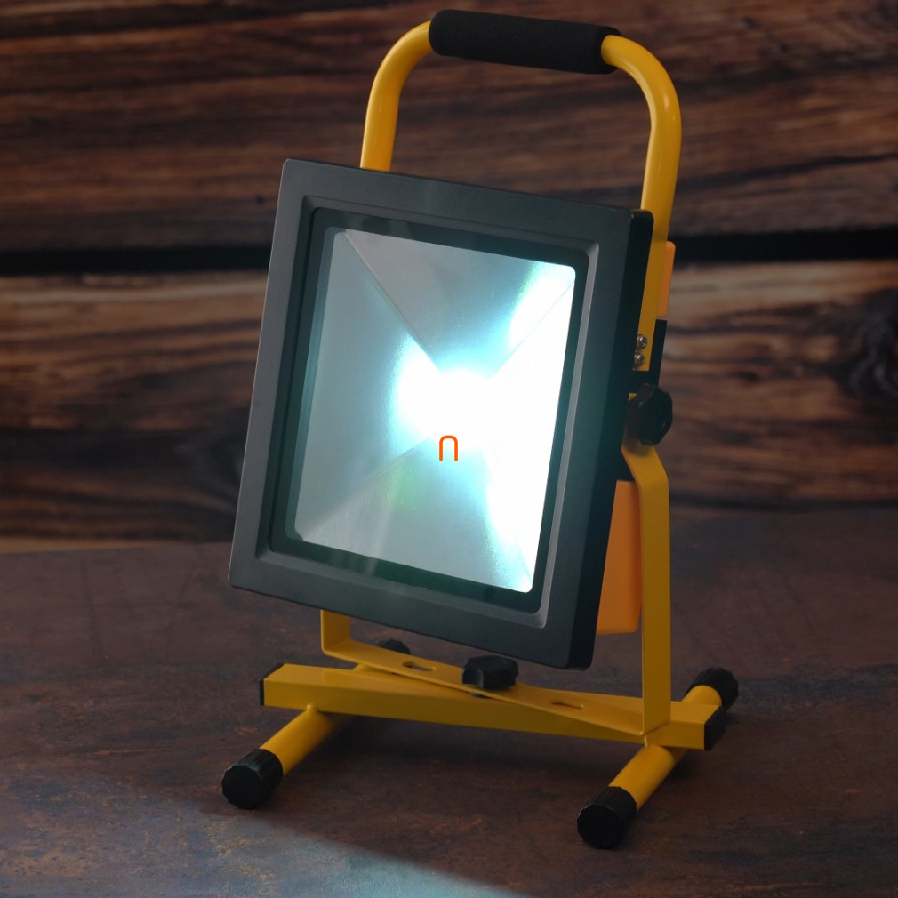 LED reflektor 30W hordozható akkumulátoros SLIM 1800lm 12VDC IP65 6000K - deLux DEL1601
