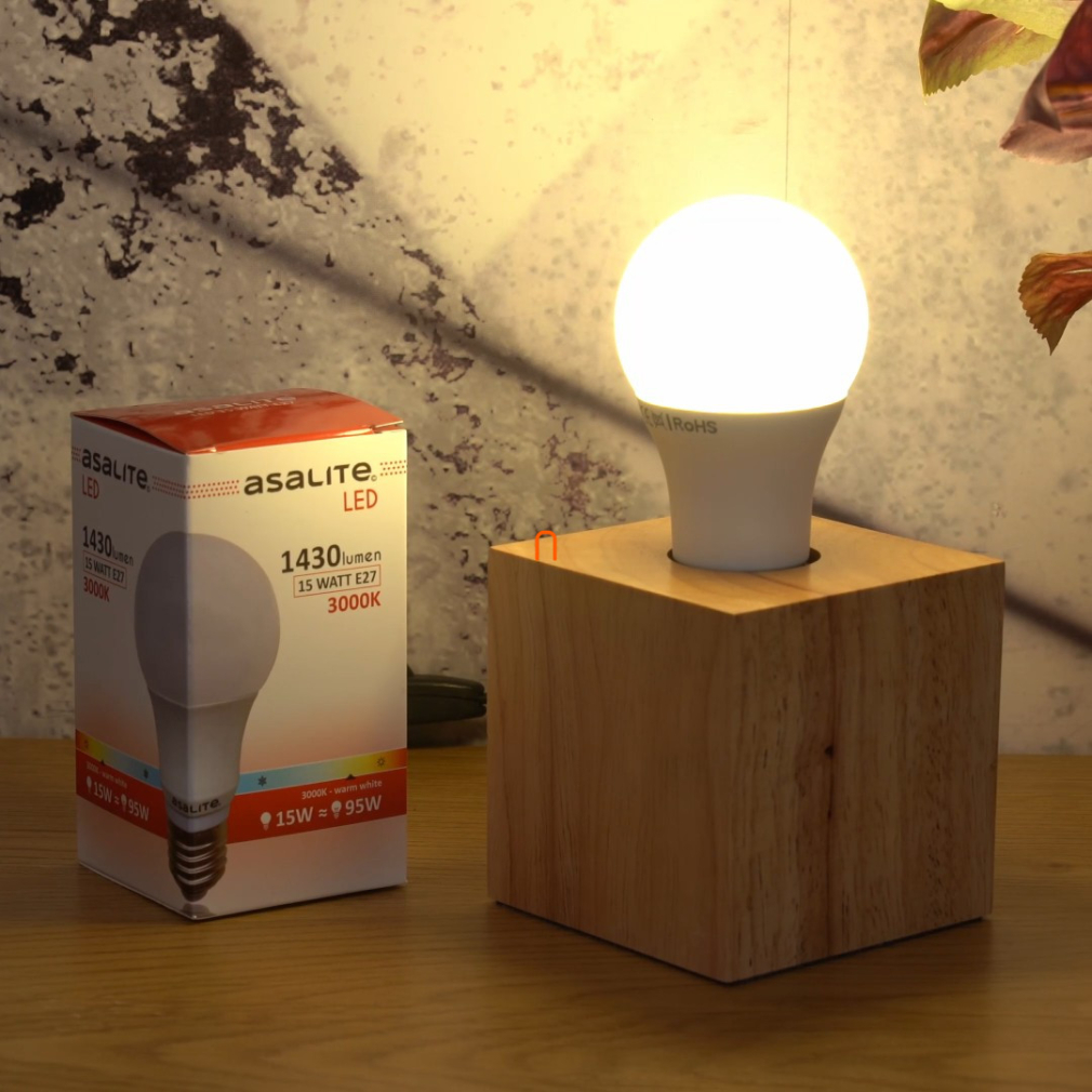 LED izzó gömb E27 15W 3000K 1430 lm (A65)