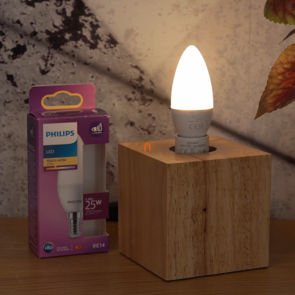 Philips E14 LED gyertya 2,8W 250lm 2700K meleg fehér - 25W izzó helyett