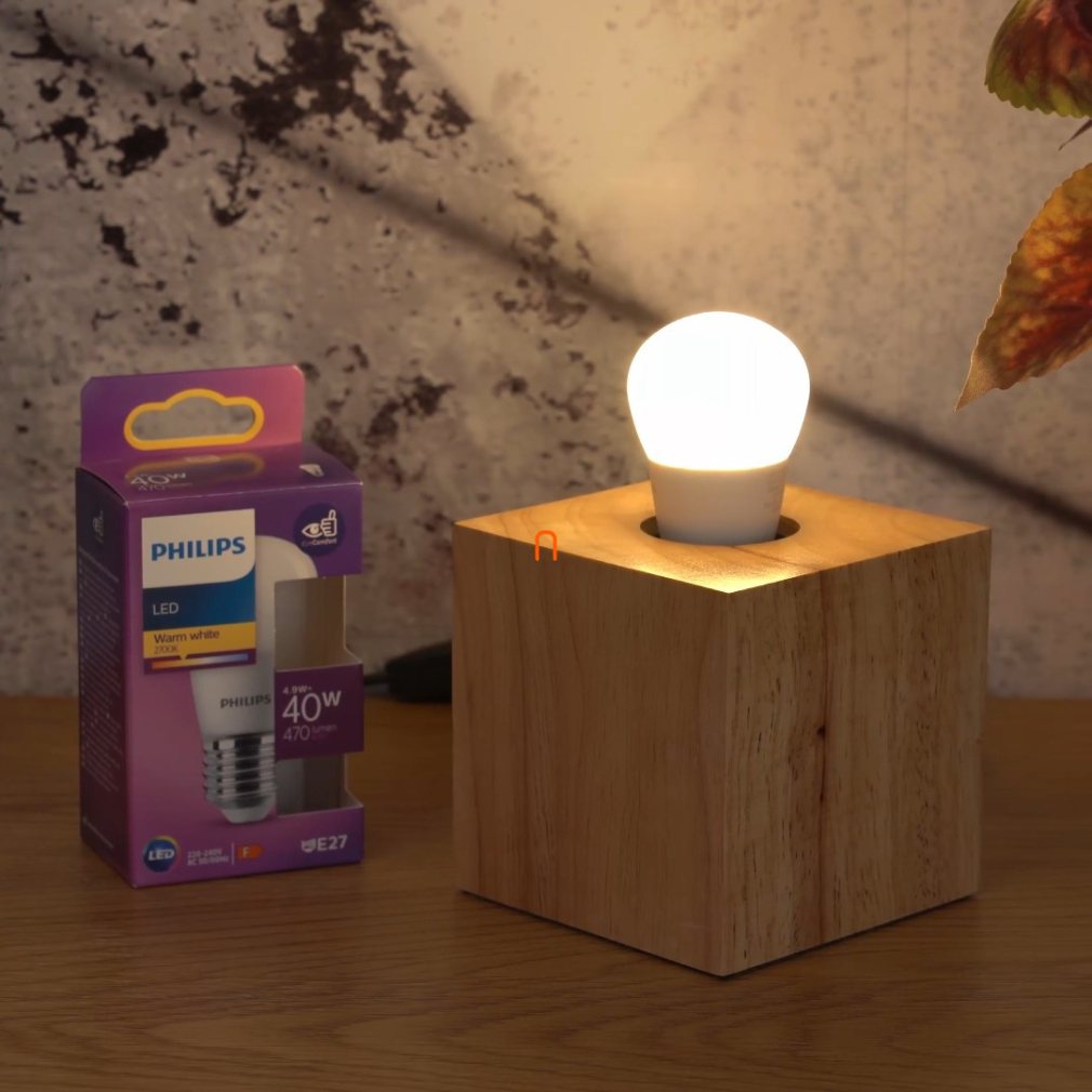 Philips E27 LED kisgömb 5W 470lm 2700K melegfehér - 40W izzó helyett