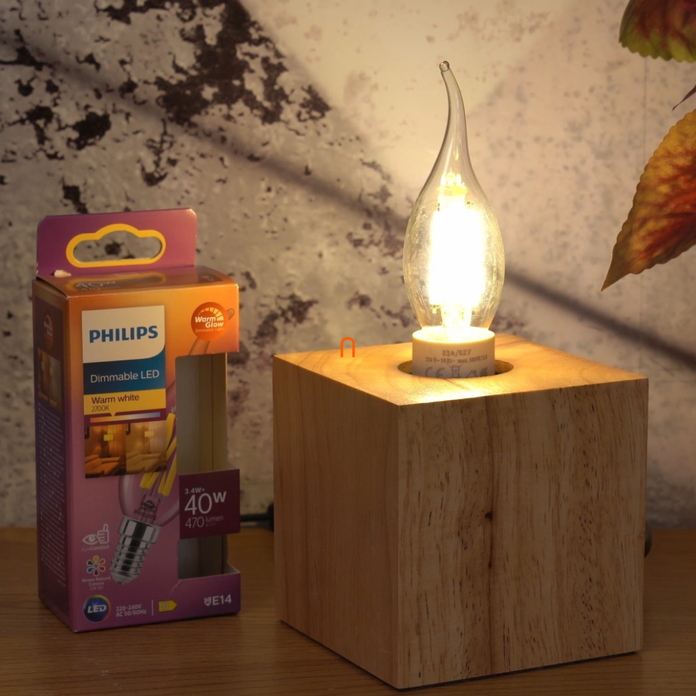 Philips E14 LED gyertya víztiszta 3,4W 470lm extra melegfehér szabalyozható- 40W izzó helyett (Calssic WarmGlow)
