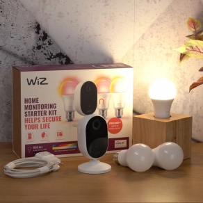   WiZ okos beltéri kamera 3 darab szabályozható okos fényforrással, 2200-6500 K, 60 W izzó helyett (RGBW)