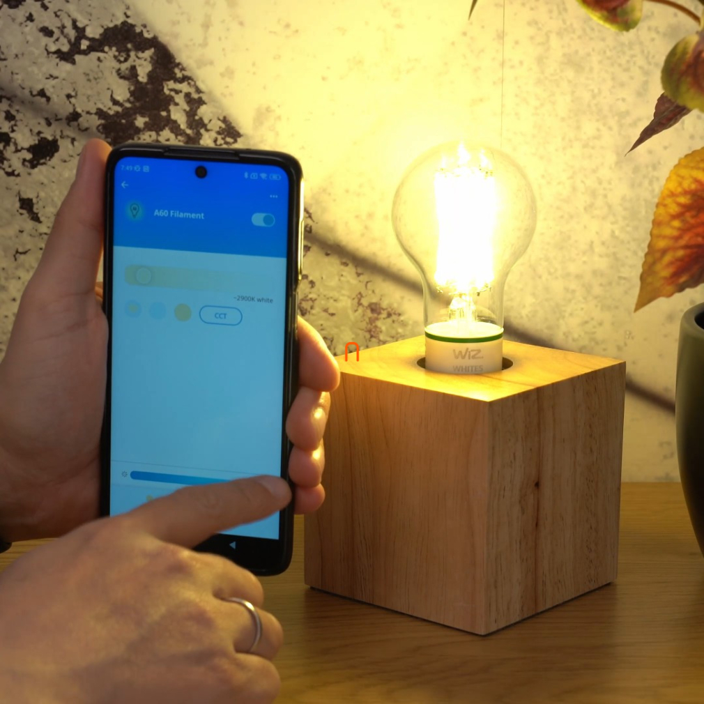 WiZ okos E27 filament LED, 2700-4000 K, 60W izzó helyett