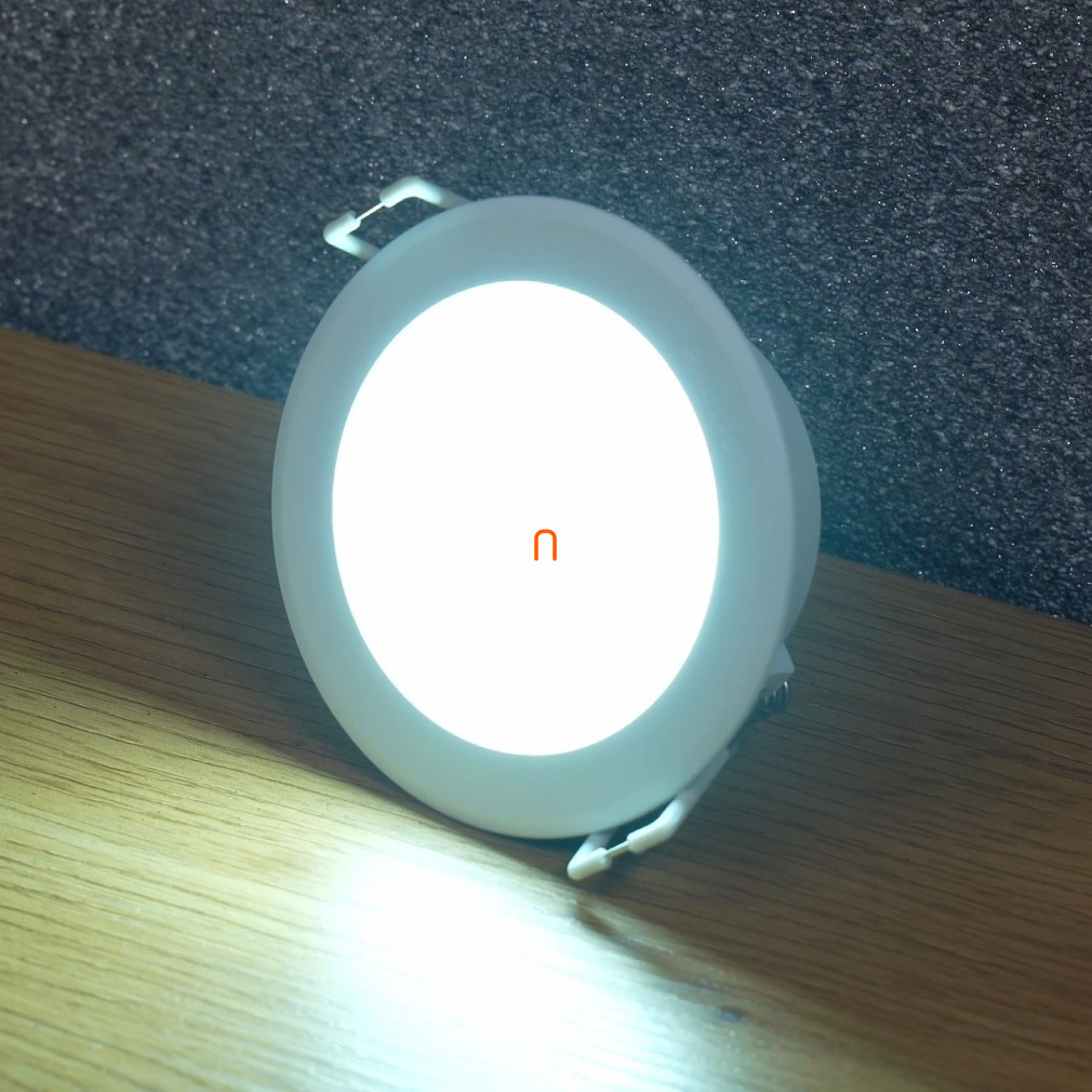 Philips süllyesztett LED lámpa 5,5W 6500K 550lm 9cm (Meson)