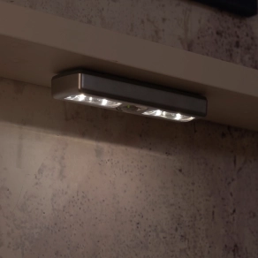   Mozgásérzékelős bútorvilágító LED lámpa 4LED, melegfehér, ezüstszínű - Baliola Eglo 94686