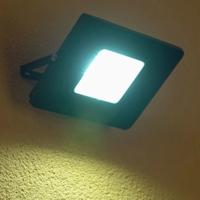   LED reflektor 31 W, hidegfehér fényű, fekete - Faedo Eglo 97457