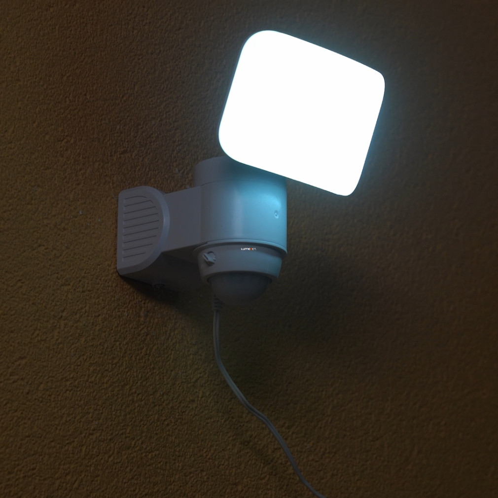 Napelemes LED reflektor mozgásérzékelővel, 5,4 W, extra hidegfehér - Casabas Eglo 98196