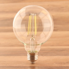   E27 LED fényforrás, 7W, 850lm, hidegfehér, víztiszta üveg